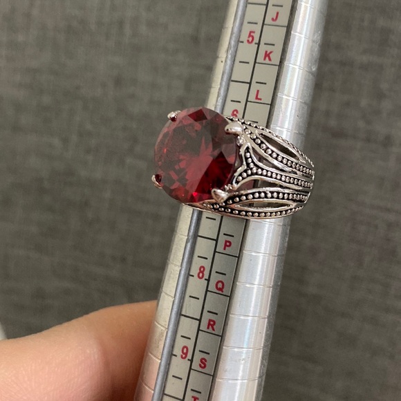 unbranded Jewelry - Red Silver Tone Ring